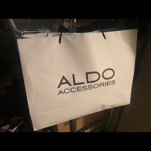 Men’s tan shoes size 10 like new